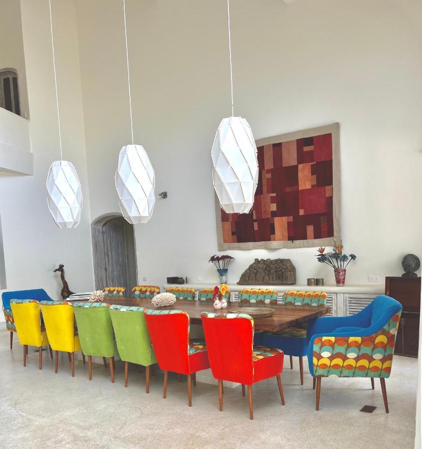 Zumzum Beach House Panzió Kinondo Kültér fotó